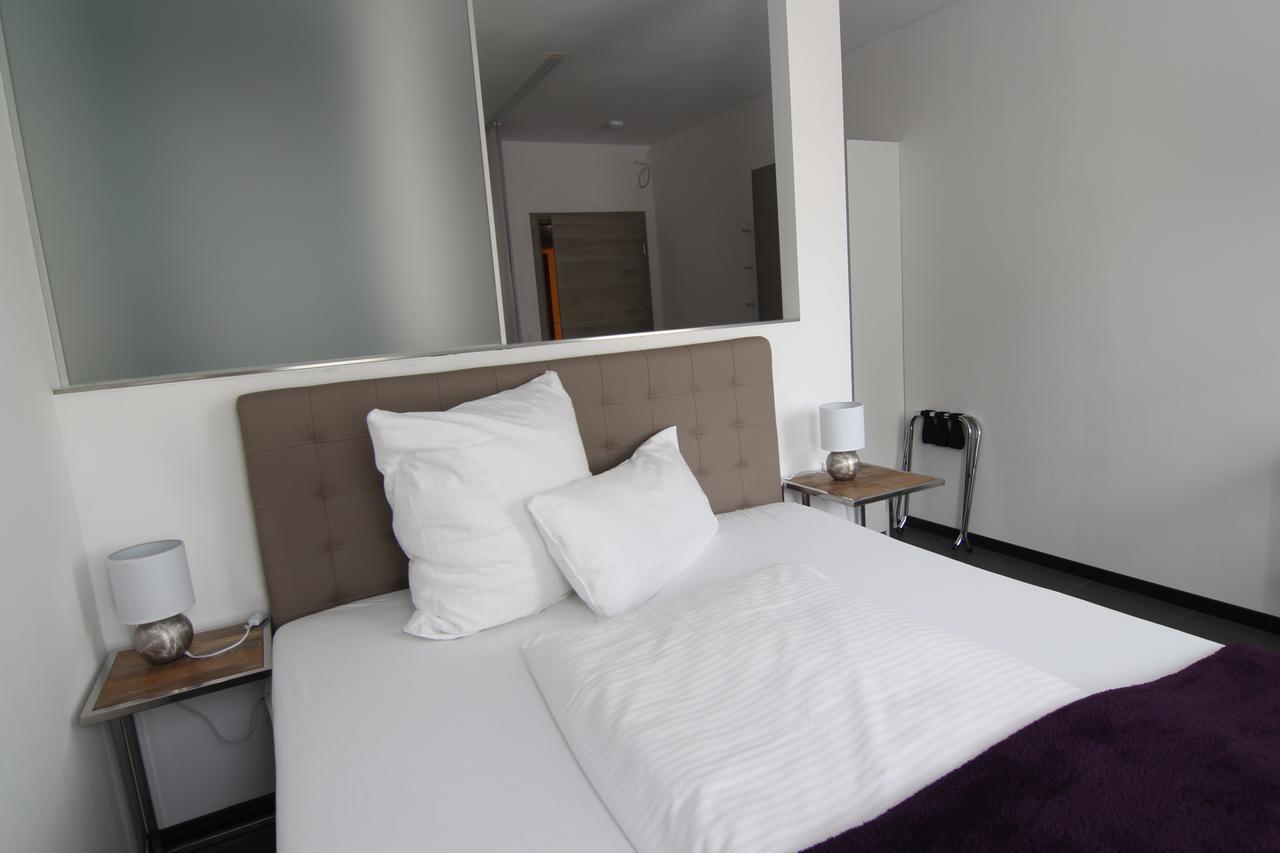 Hotel & Restaurant Arnoldusklause Düren - Eifel Eksteriør bilde
